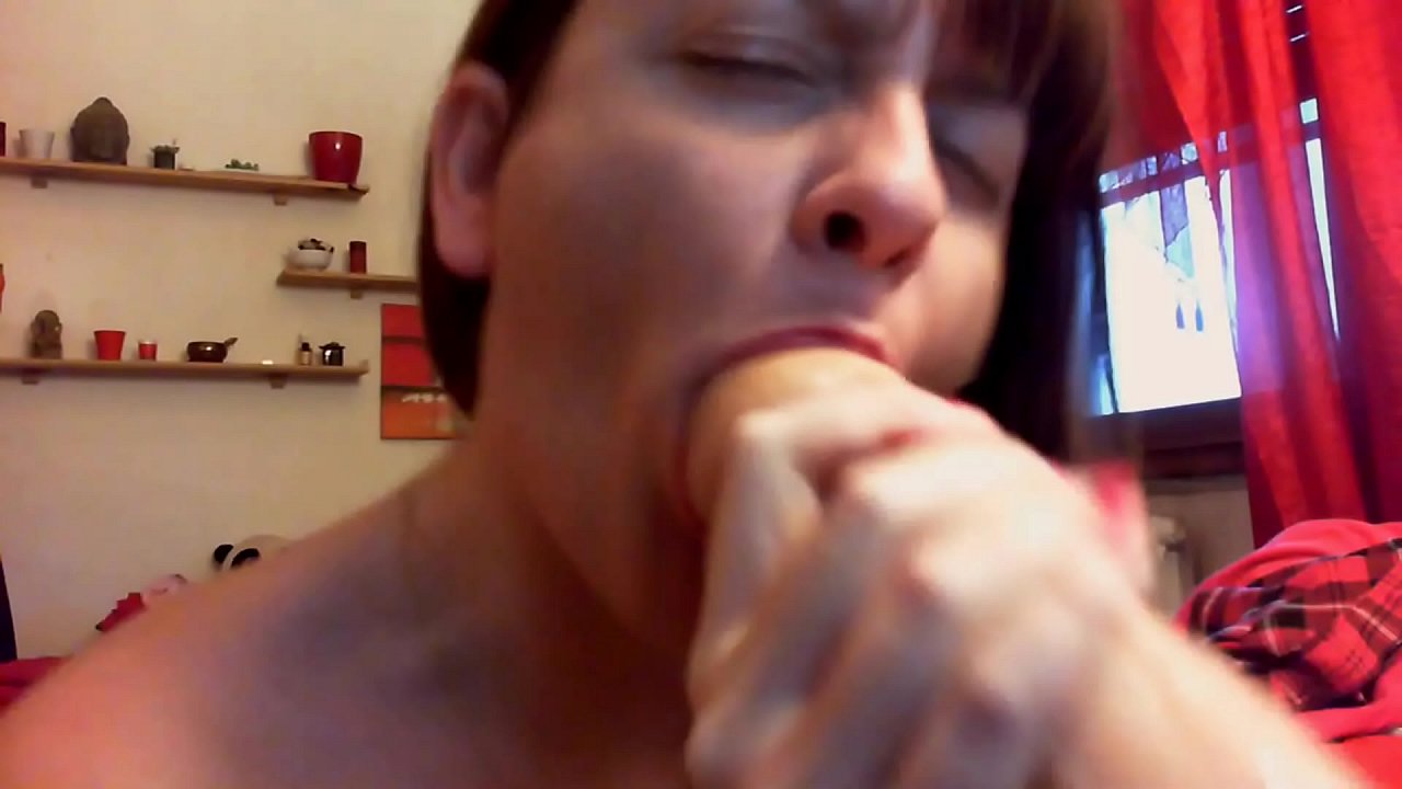 ستاسو د خندا خور لپاره عالي orgasm ، خپله خوله خلاص کړئ او دا ټول وڅښئ